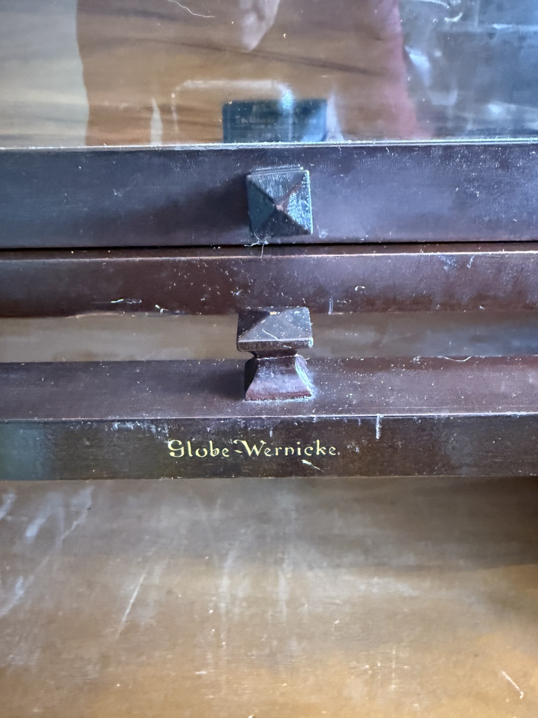 Globe-Wernicke Sectional Bookcase - photo 3
