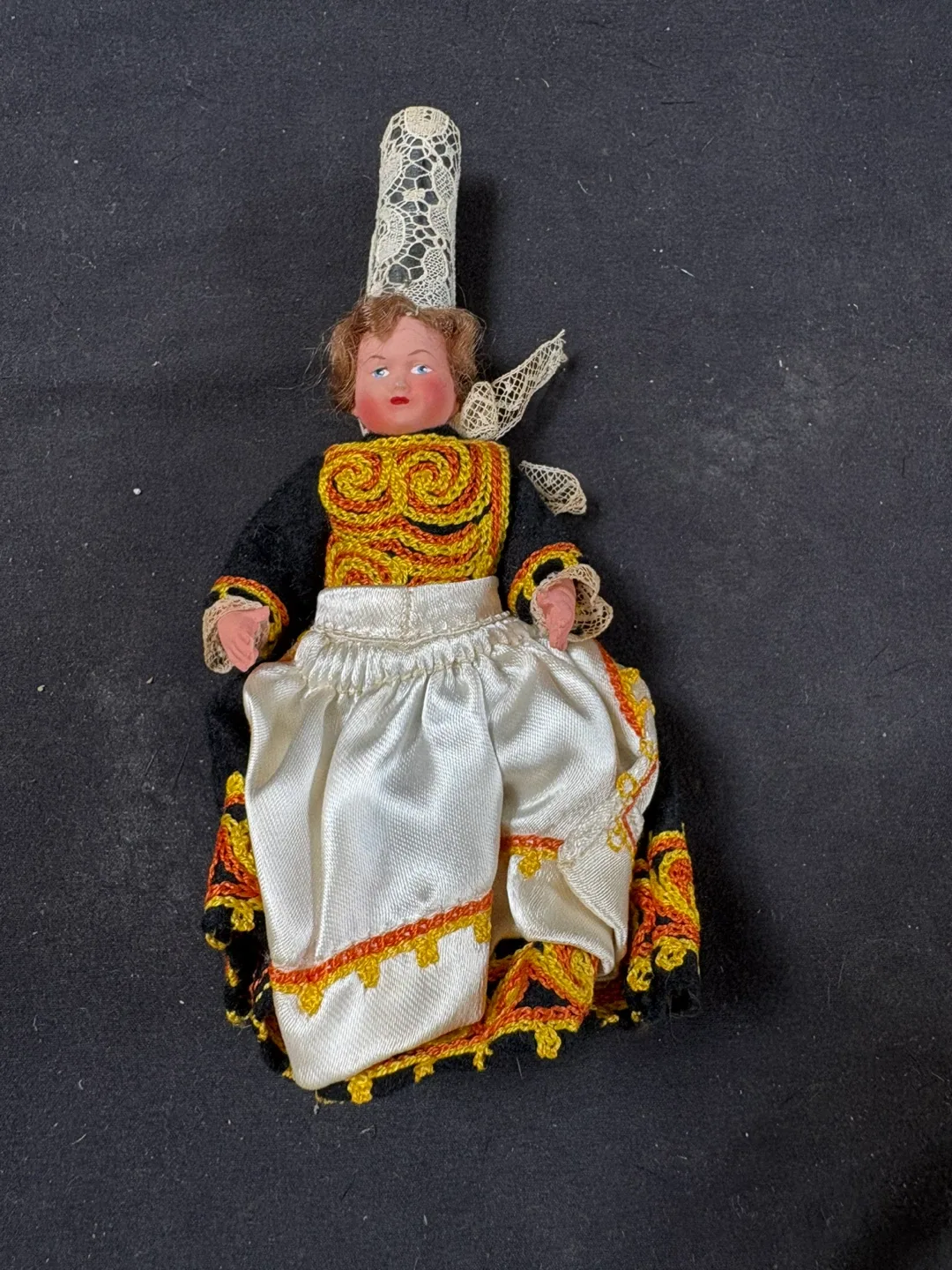 ☀️Gwenola Bretange Doll with Box thumbnail