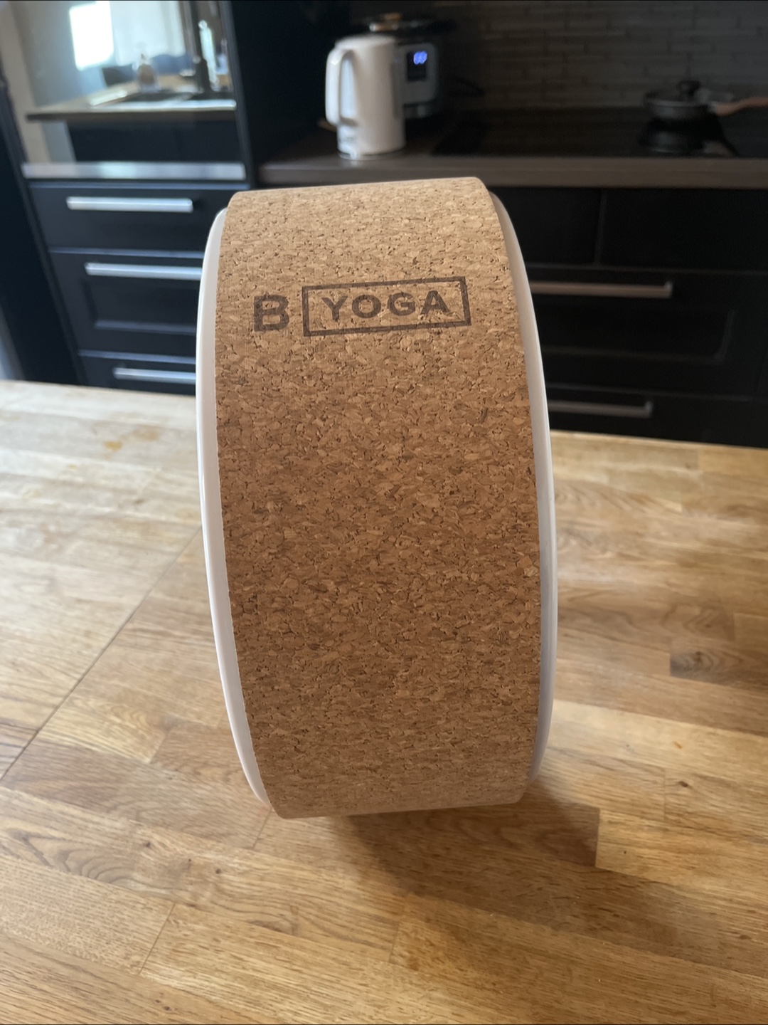 B Yoga Wheel - Cork