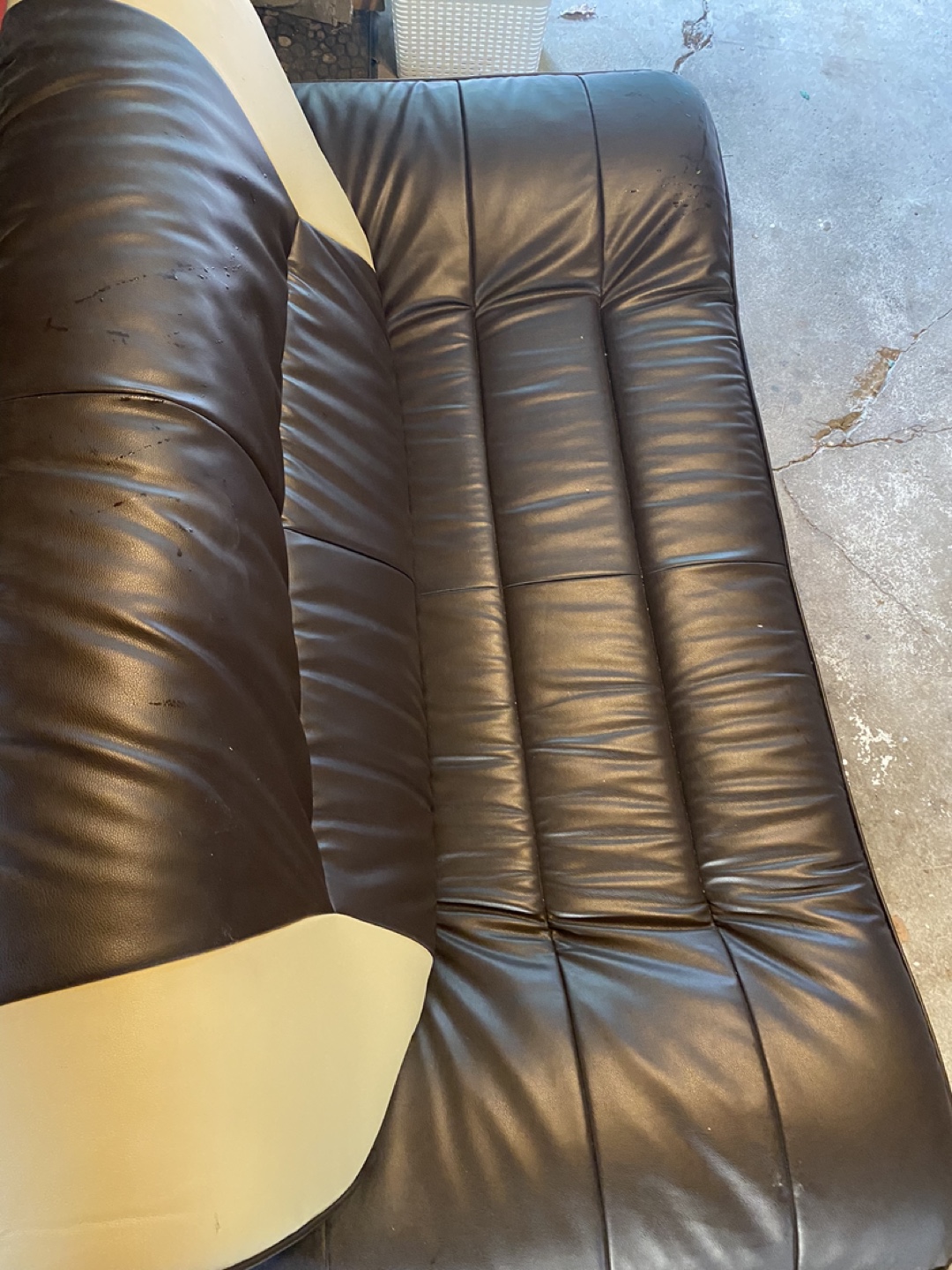 Leather look Love seat - photo 3
