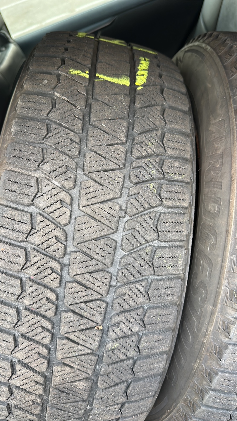 Bridgestone Tire 225/65R17 - photo 2