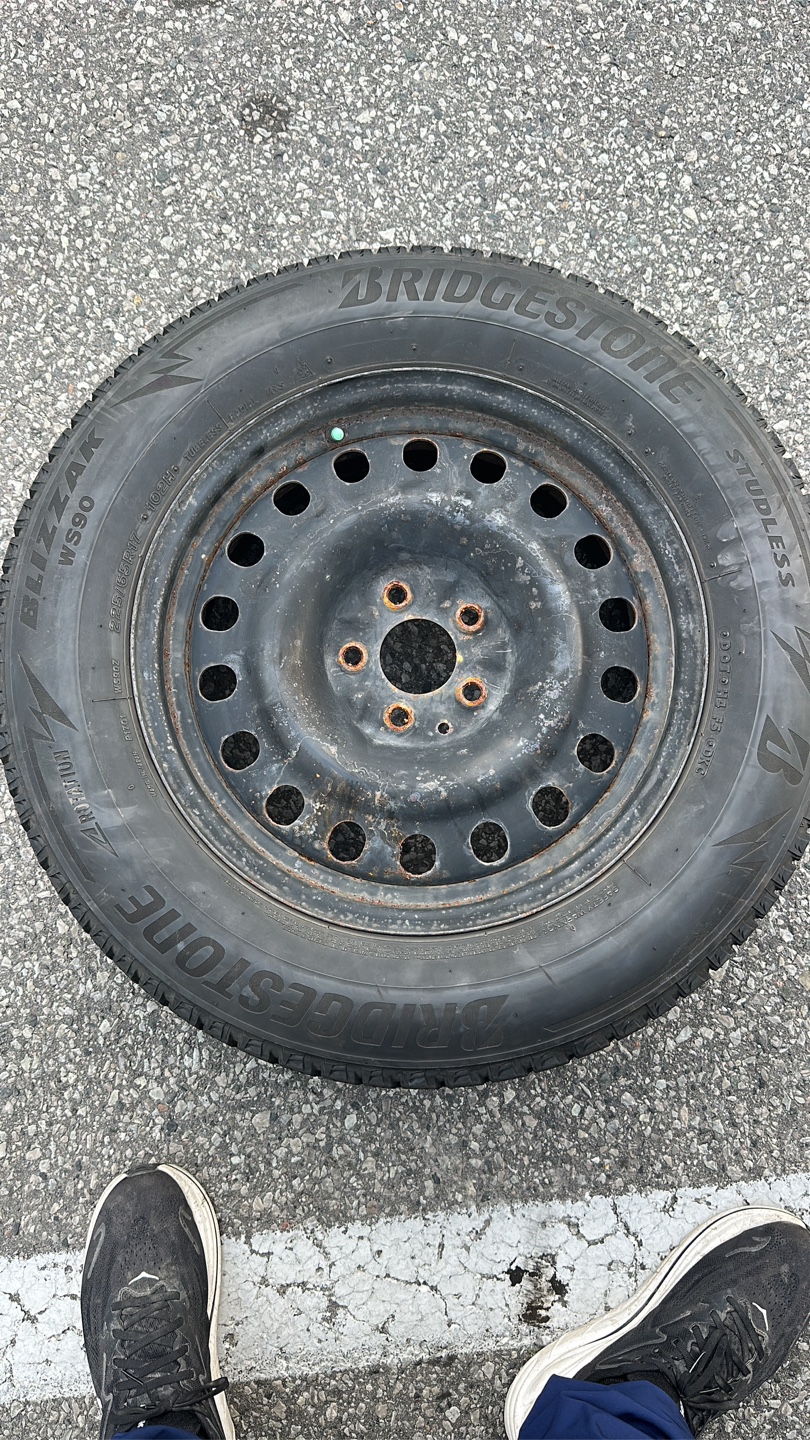 Bridgestone Tire 225/65R17