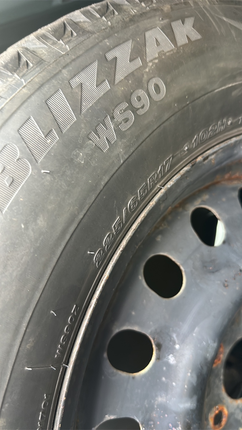 Bridgestone Tire 225/65R17 - photo 4