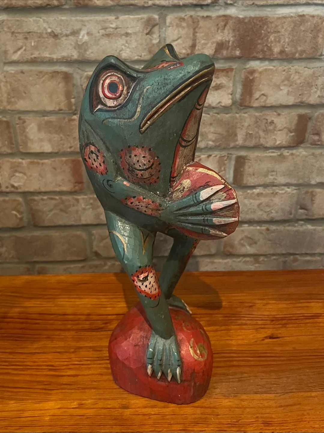 Set of 2 Vintage Hand-Carved Frog Statues image indicator(6)