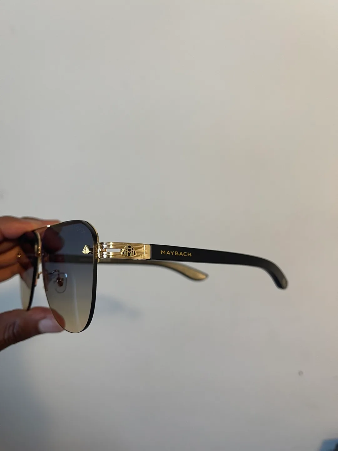 Maybach Luxury Sunglasses image indicator(6)