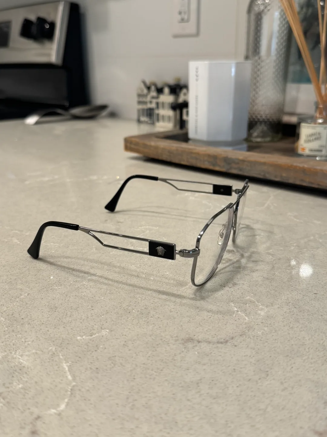 Versace pilot frame glasses image indicator(9)