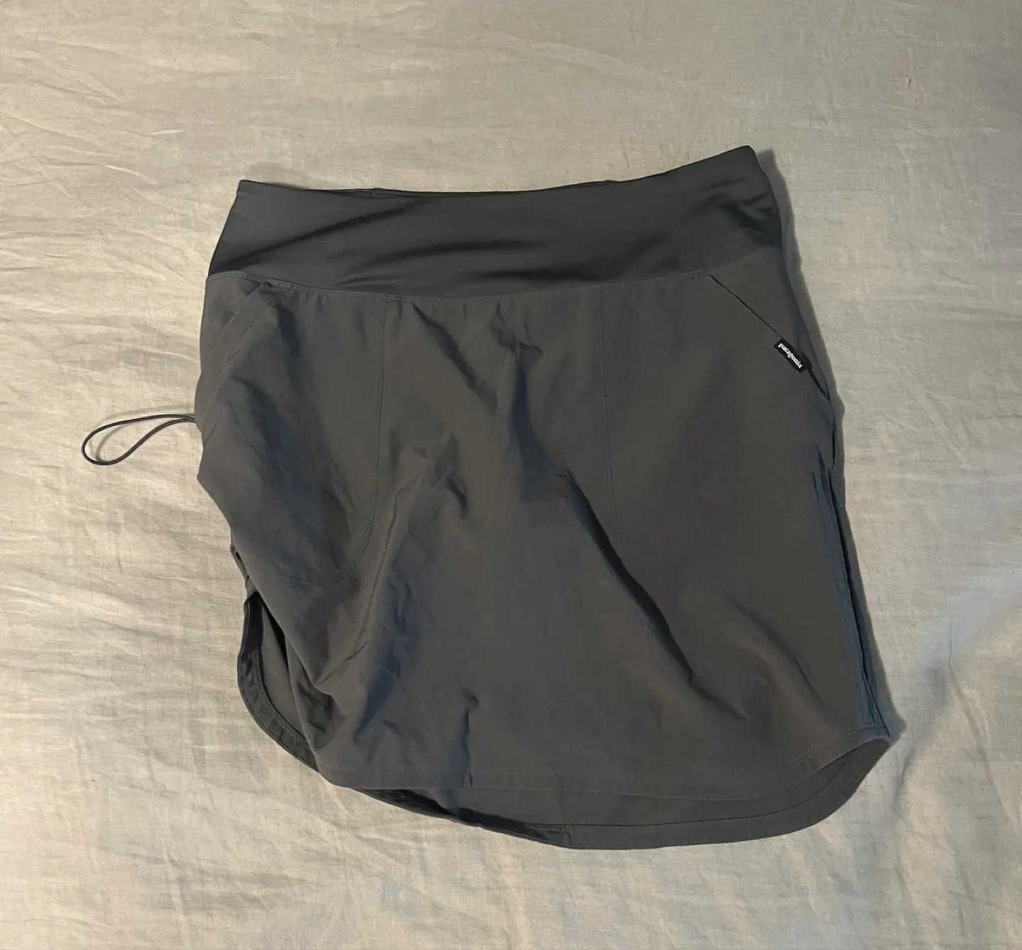 Patagonia Women's Tech Fishing Skort - size small image indicator(2)