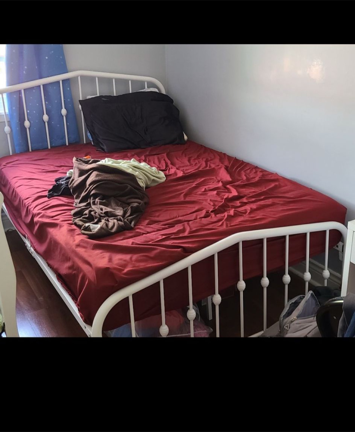 White Metal Bed Frame - Full Size
