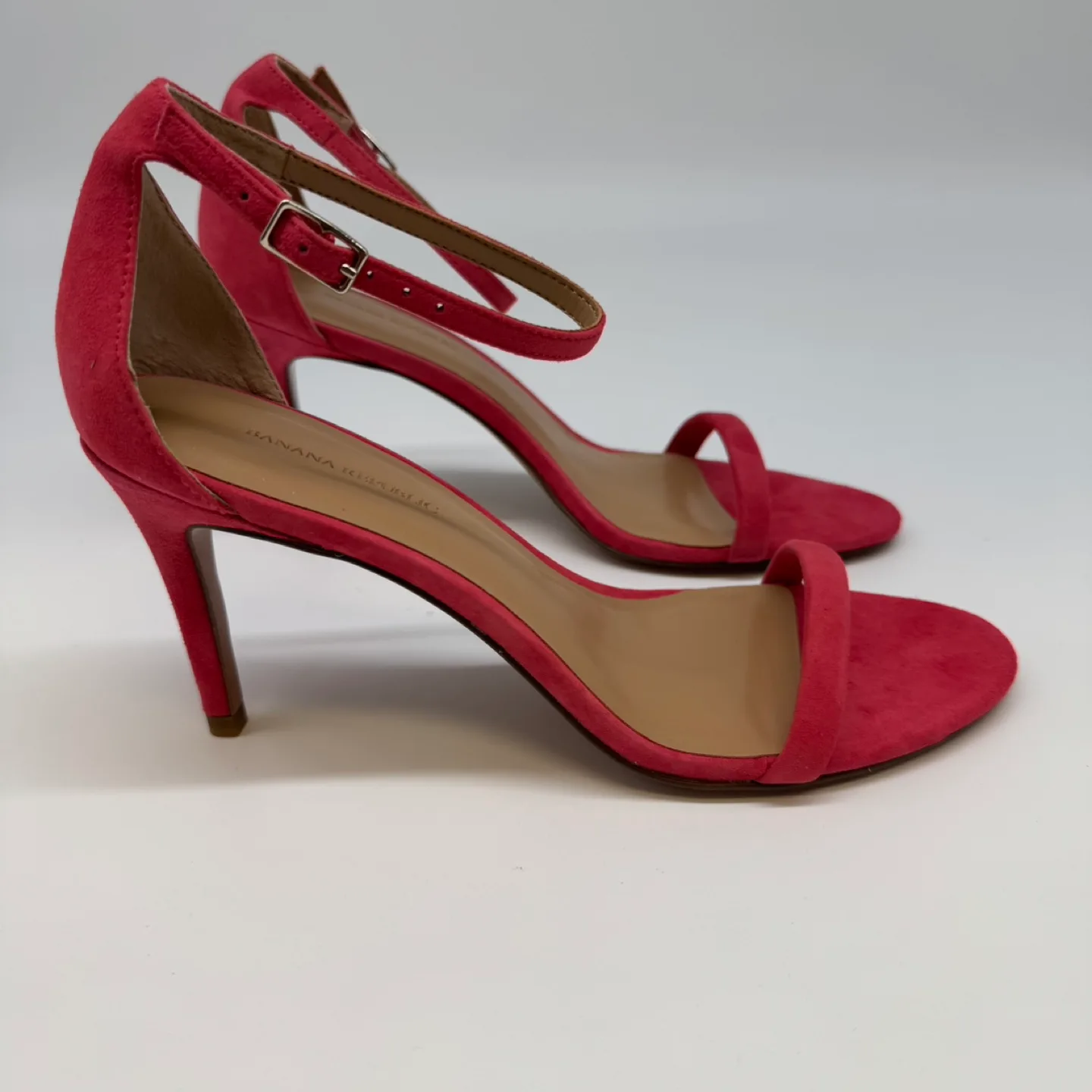 Banana Republic Seacral Bare High Heel Sandals – Women’s Size 9 image indicator(3)