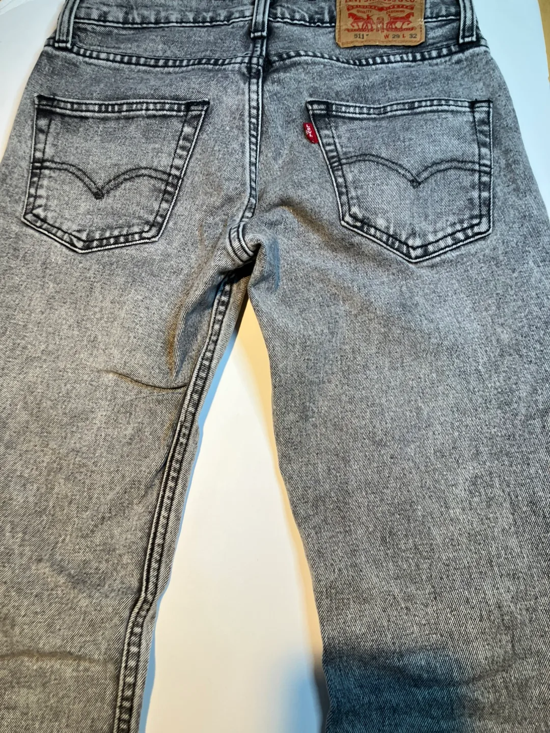 Levi's 511 Jeans, W29 L32, Grey image indicator(4)