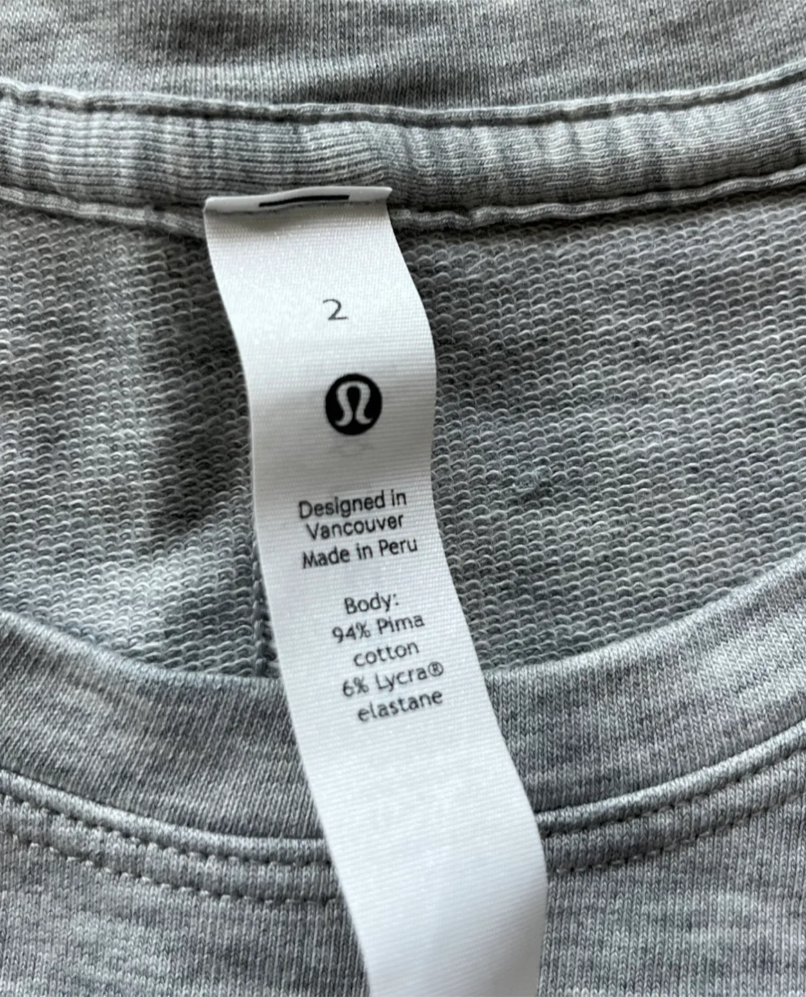 NWOT cropped Lululemon gray Tshirt size 2 image indicator(3)