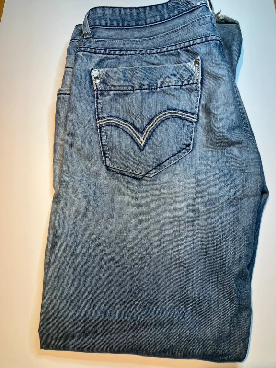 Vintage Silver Tab Levi’s Jeans image indicator(2)