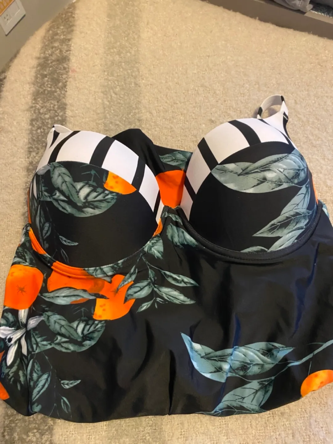 Assorted Women's Swimsuits image indicator(4)