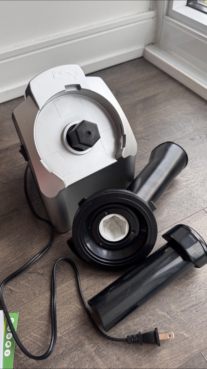 Yonanas 902 Classic Healthy Dessert Maker - photo 3