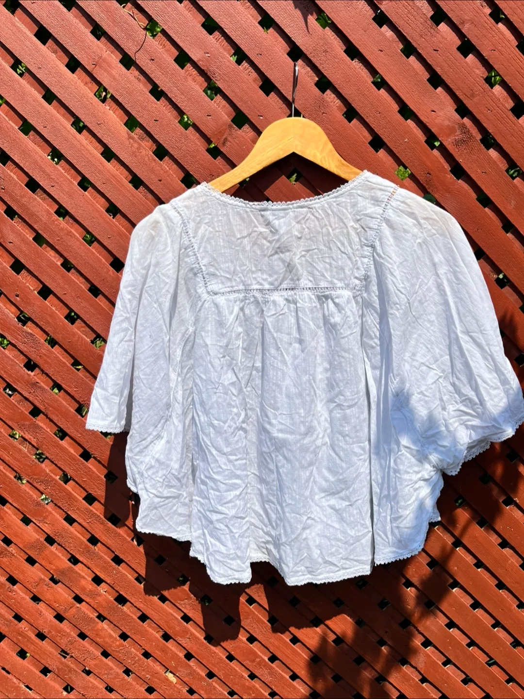 H&M White Blouse - Size 6 image indicator(3)
