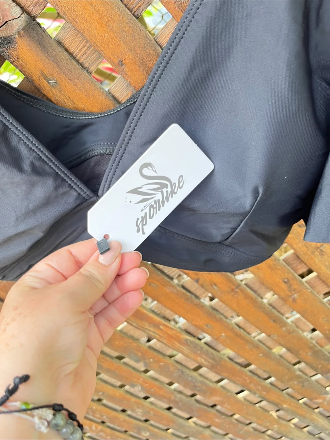 Sportlike Black Swim Top - Size L image indicator(4)