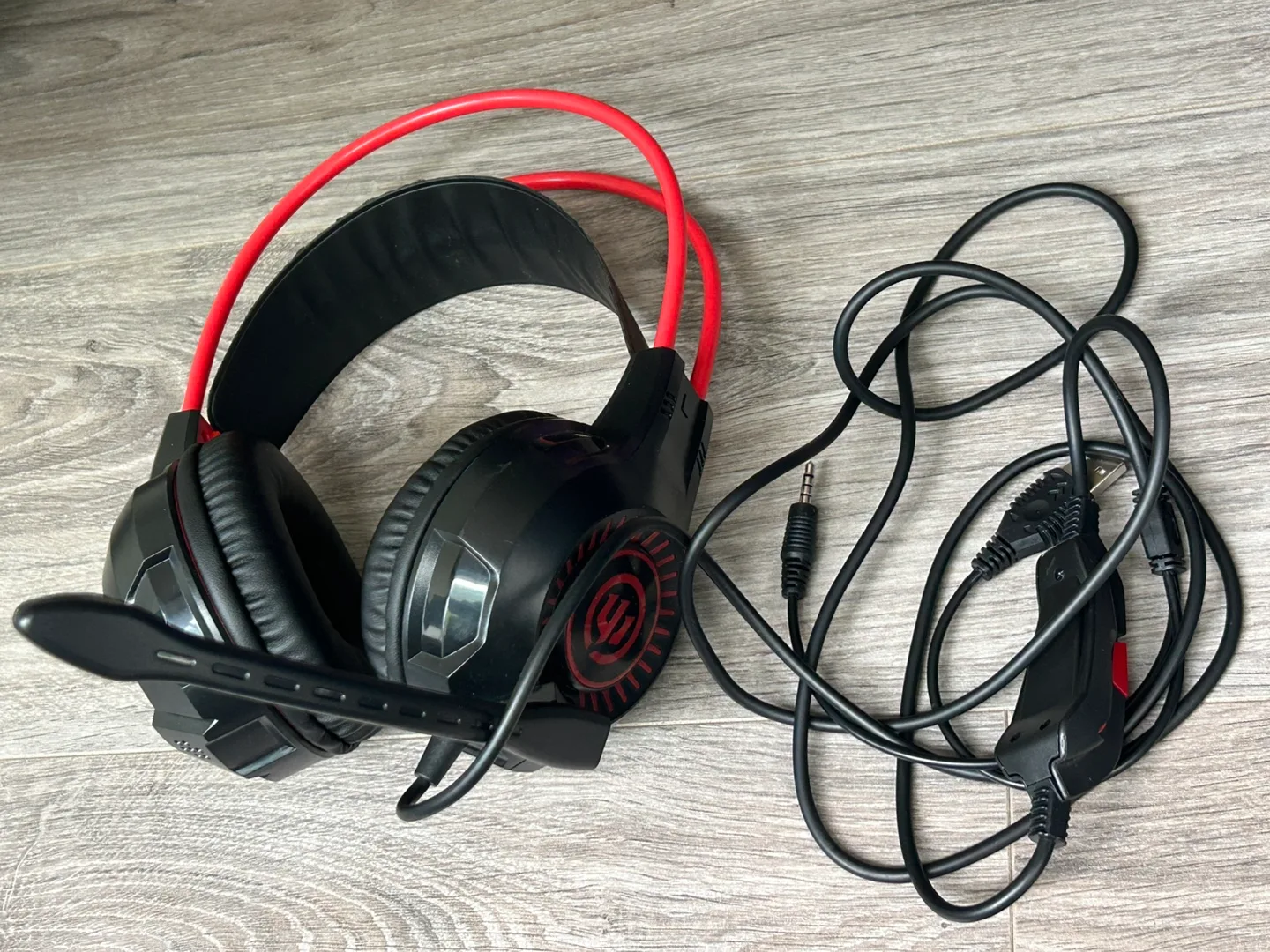 Wicked Audio Gaming Headset thumbnail