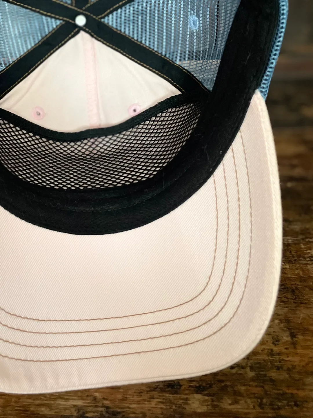 ORIGINAL Y2K Von Dutch Pink & Blue Trucker Hat image indicator(6)