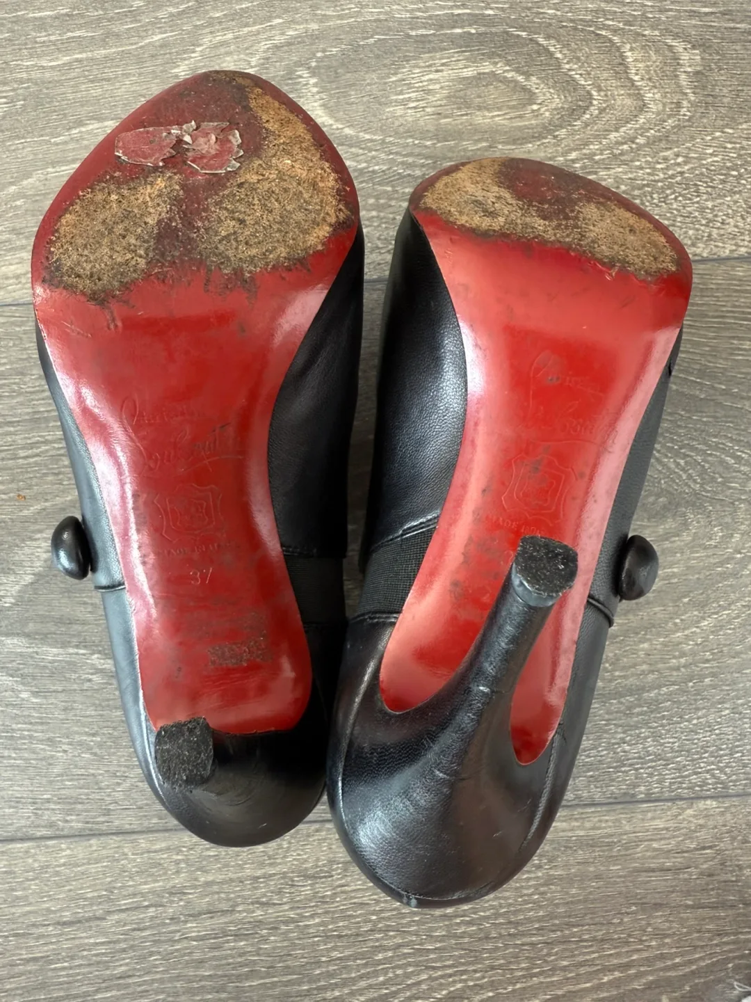 Christian Louboutin Black Leather Booties Size 37 image indicator(6)