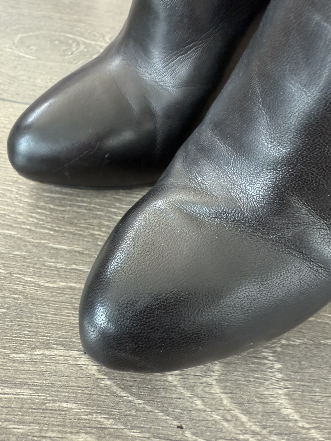 Christian Louboutin Black Leather Booties Size 37 - photo 4