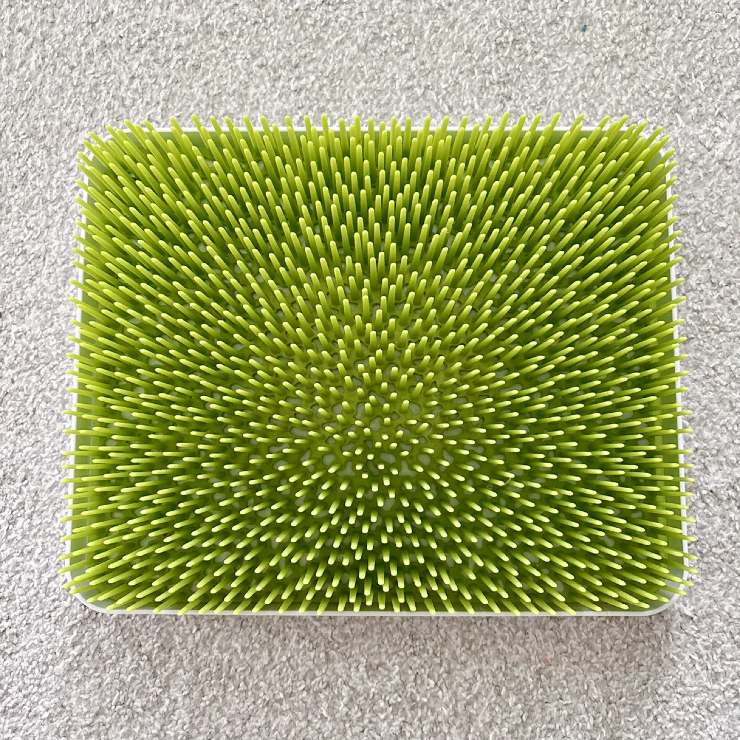 Boon Lawn Large Countertop Baby Bottle Drying Rack image indicator(2)