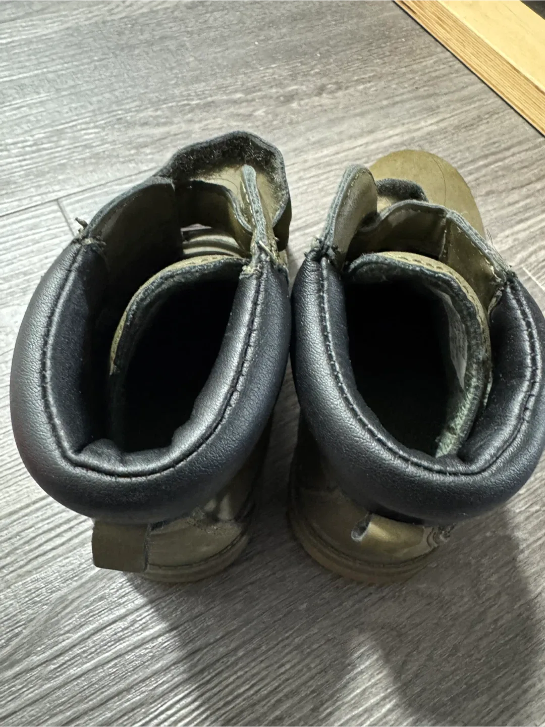 Kids' Green Boots, Size 10 image indicator(3)