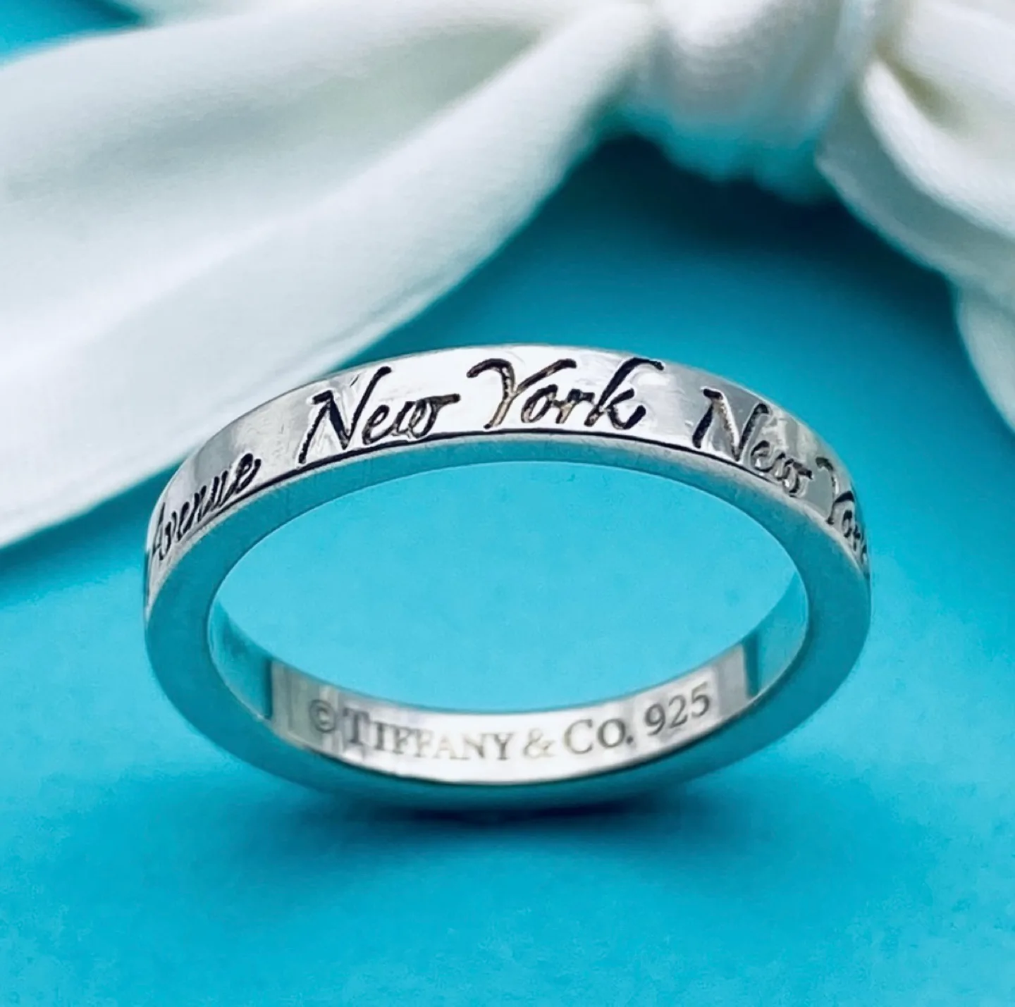 Tiffany & Co. 925 Silver Ring size 7 thumbnail