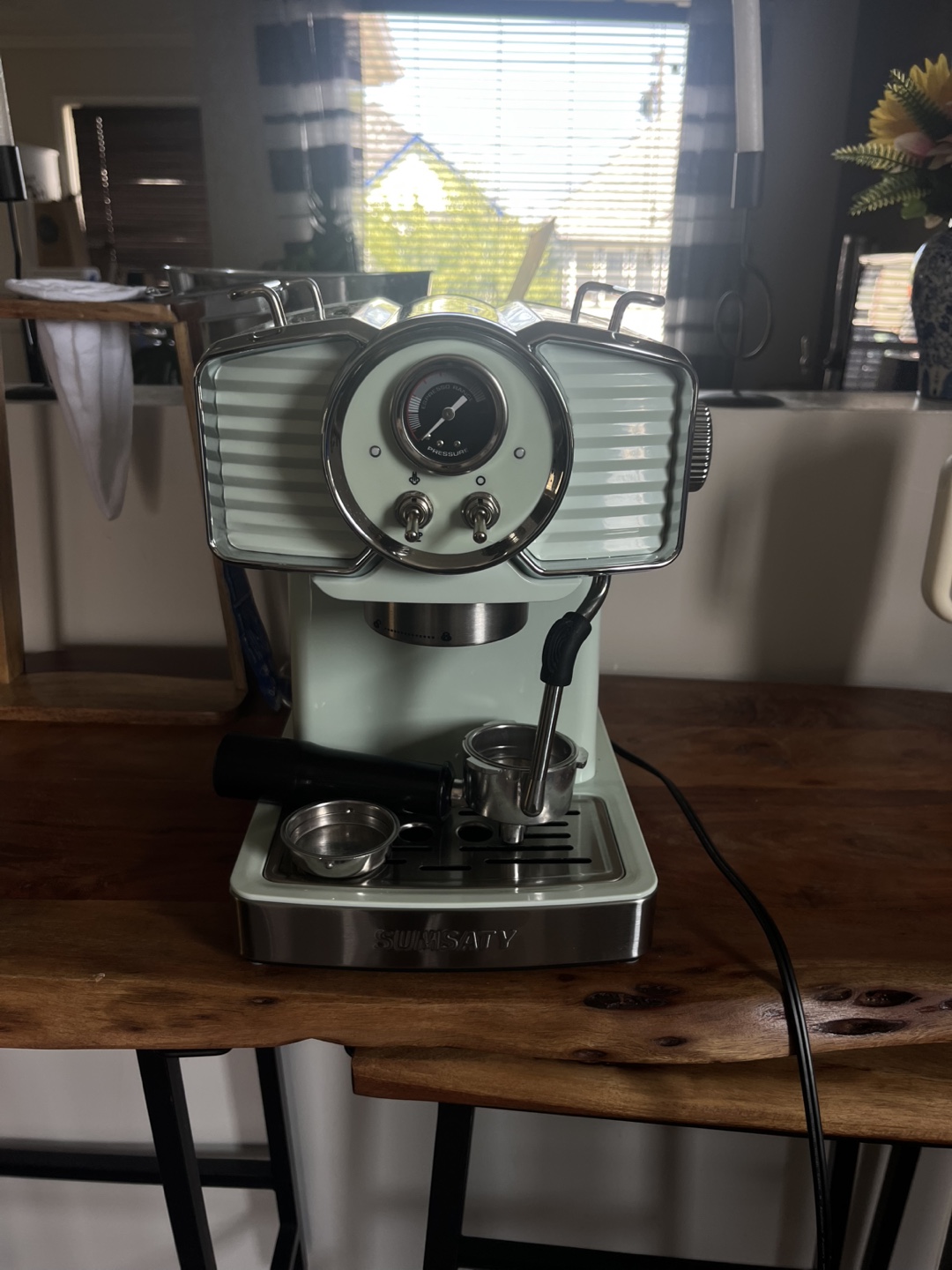 Vintage Looking SumSaty Espresso Machine - Mint Green