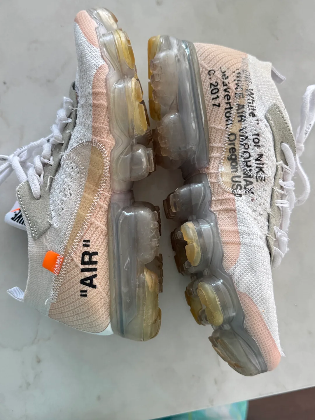 Nike Air VaporMax Off-White, Size US 6.5 image indicator(2)