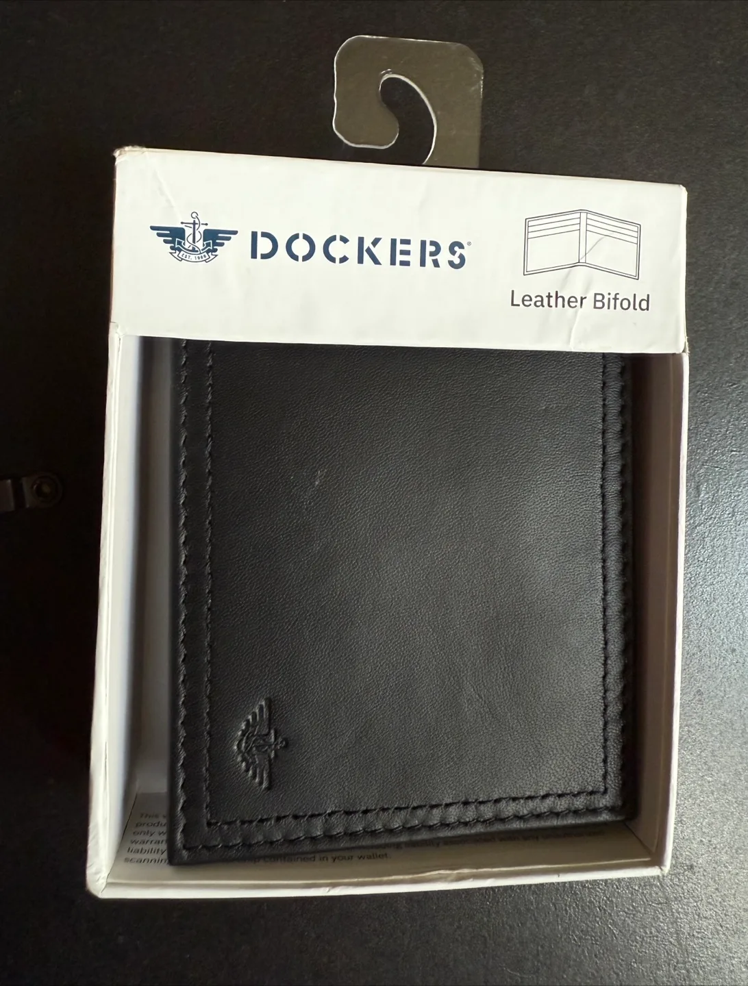 Dockers Black Leather Bifold Wallet 🥕 thumbnail