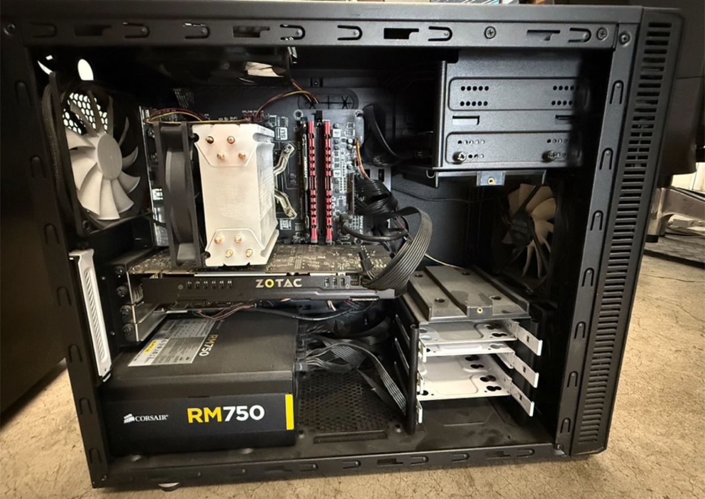 Custom PC Build - for parts or repair.