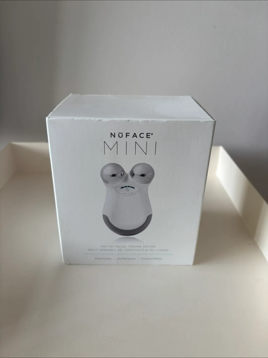 NuFACE Mini Petite Facial Toning Device - New in Box thumbnail