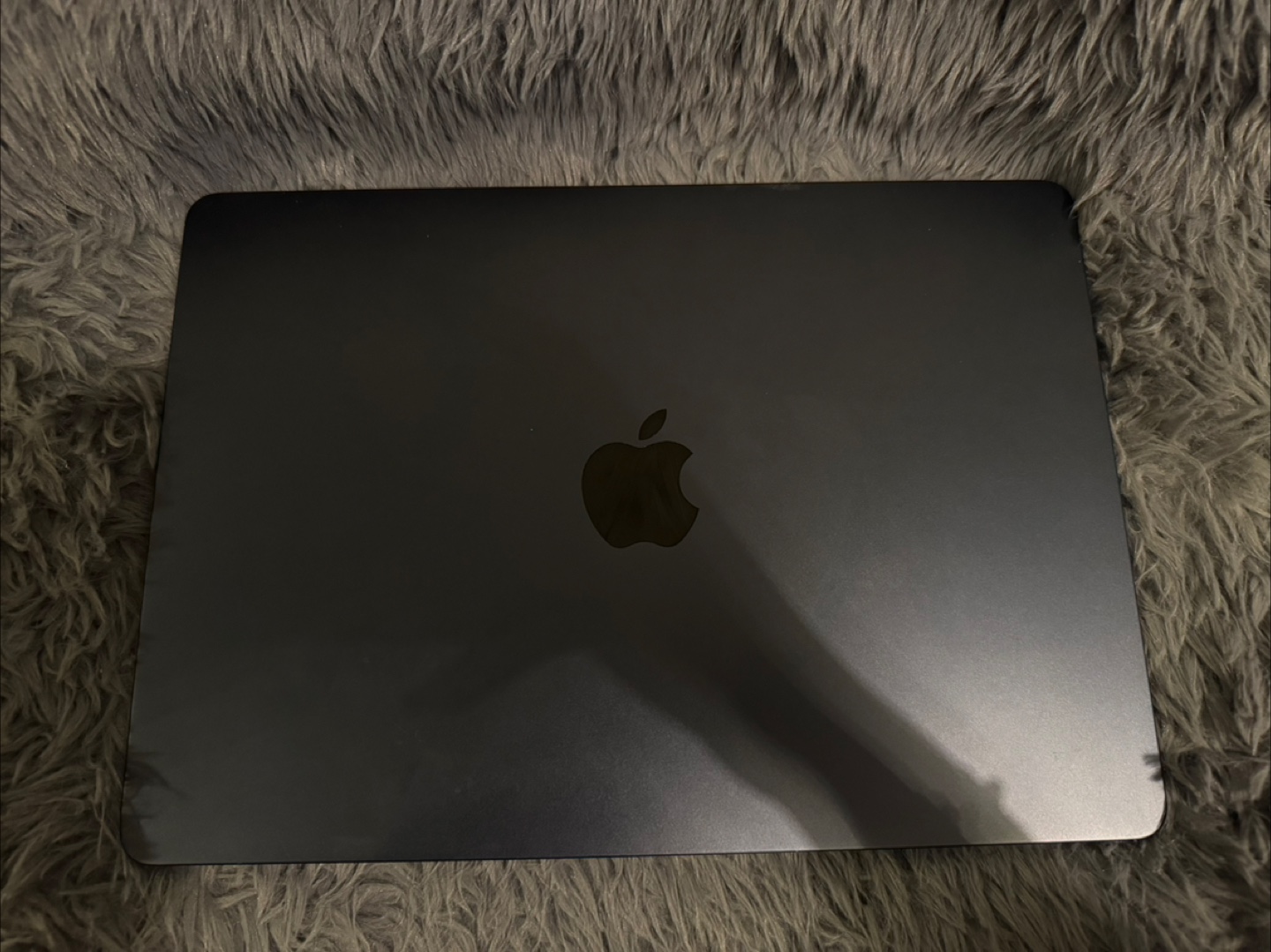 MacBook Air M2 - Excellent Condition - photo 2