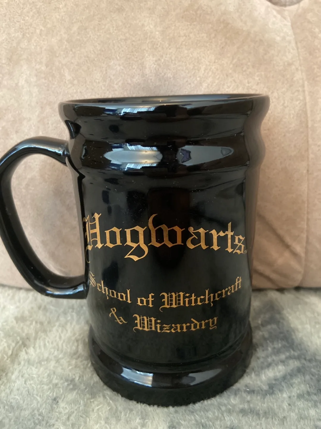 Hogwarts School of Witchcraft Mug image indicator(2)