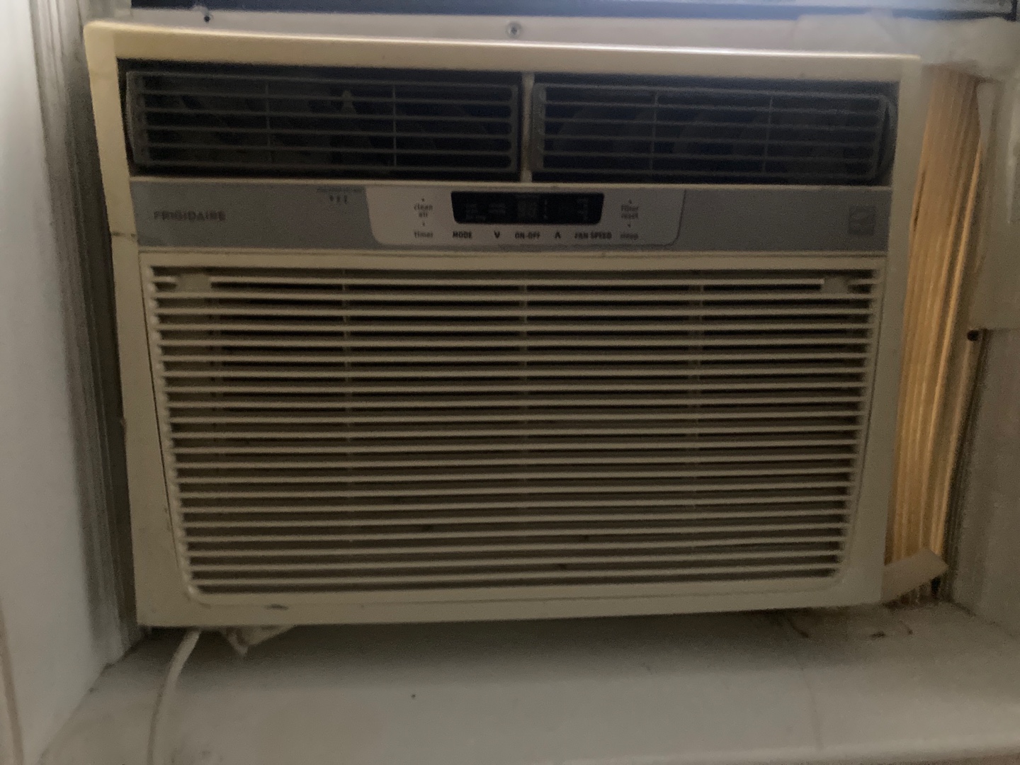 Frigidaire Window Air Conditioner