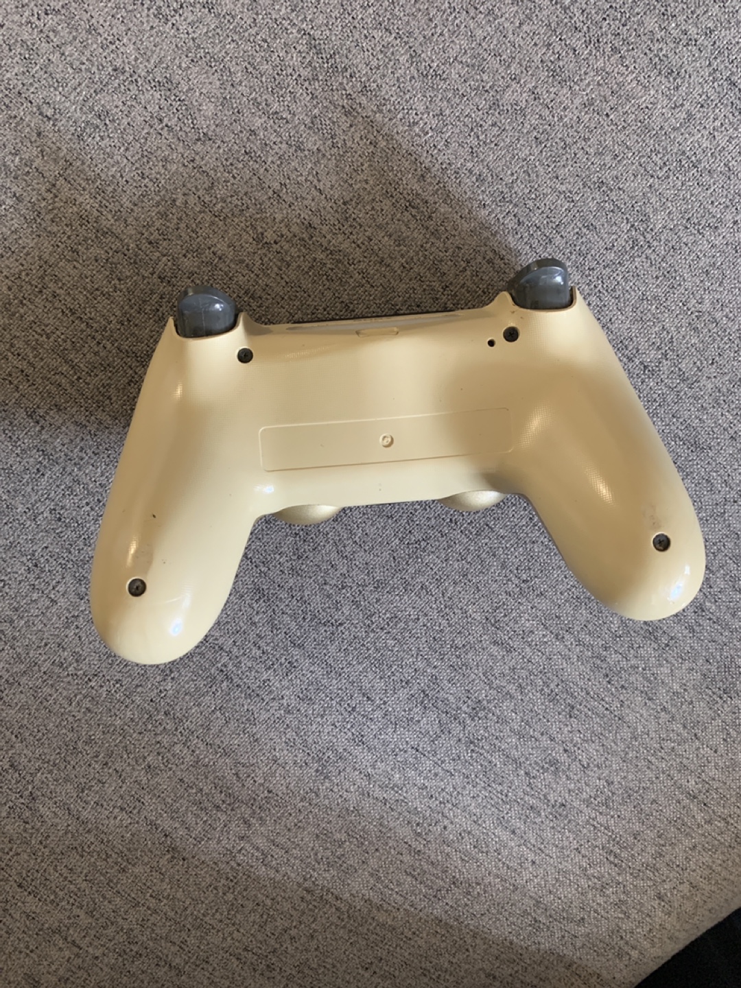 Sony PS4 Dualshock 4 Gold Controller - photo 2