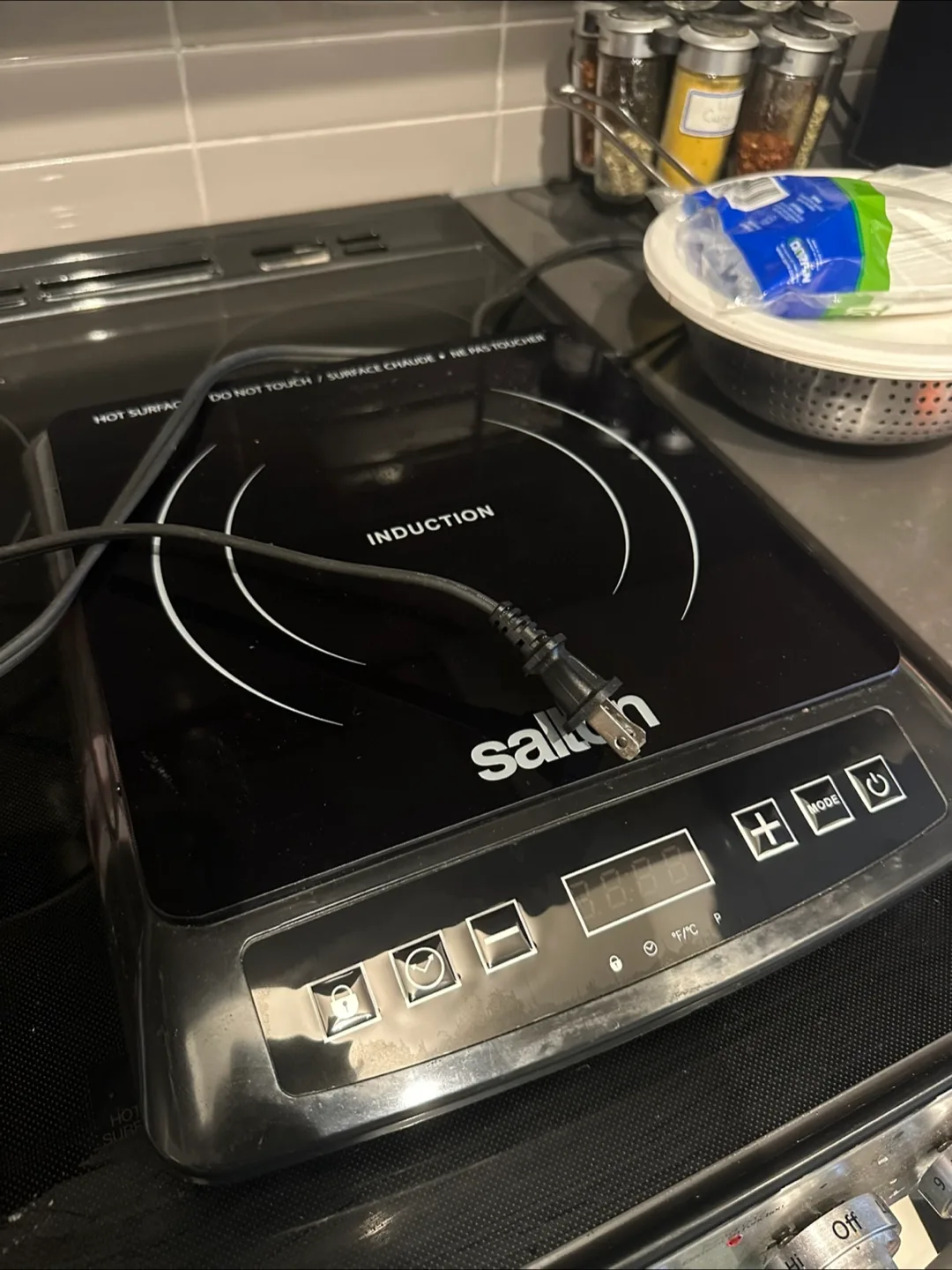 Salton Portable Induction Cooktop electric stove image indicator(2)