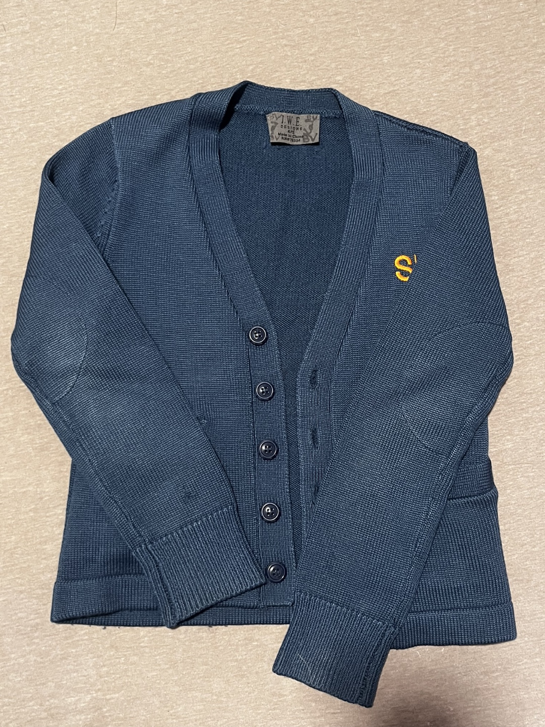 Uniform pieces FREE 🥕 - photo 2