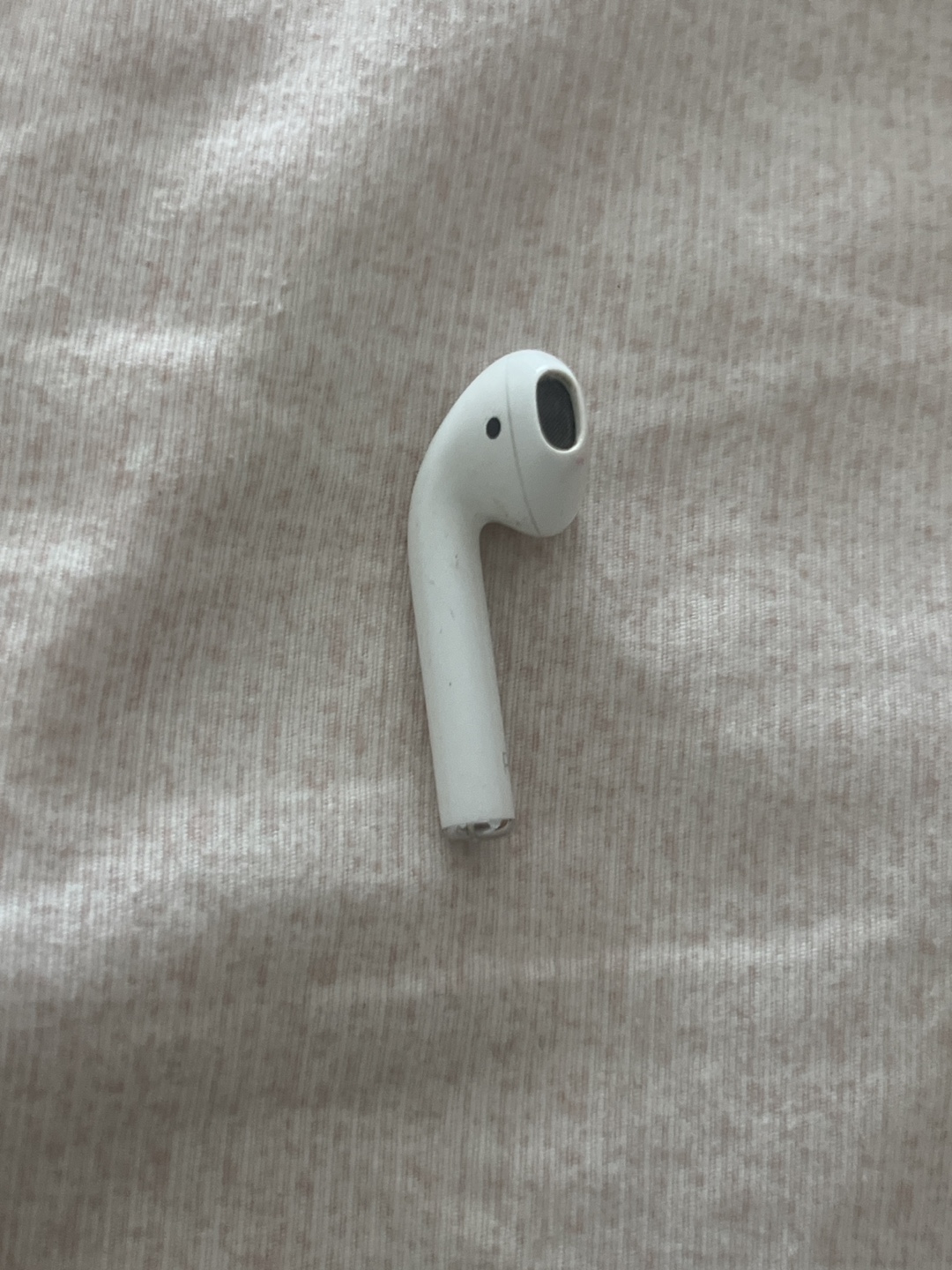 Apple AirPod (Right Ear)
