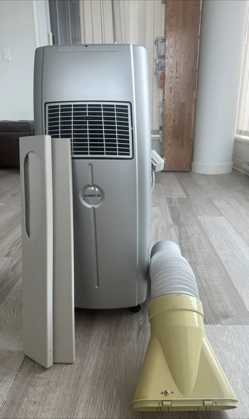 Free Amcor Portable Air Conditioner thumbnail