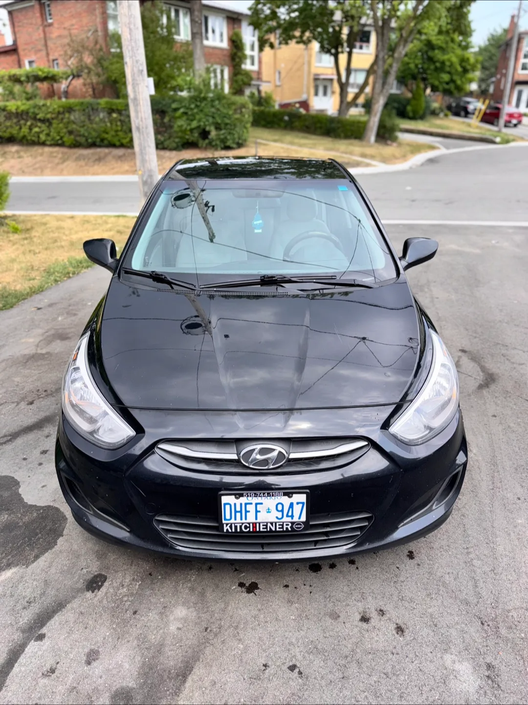 Hyundai Accent - Black image indicator(8)