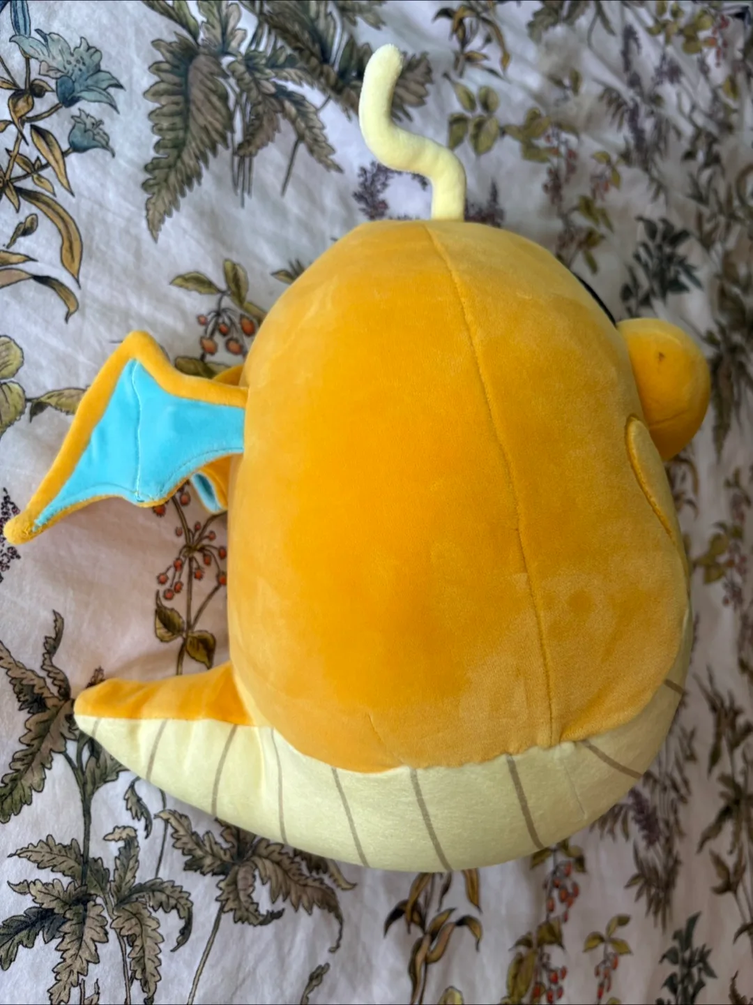 BNWT! Pokémon Squishmallows 14” - Dragonite image indicator(4)