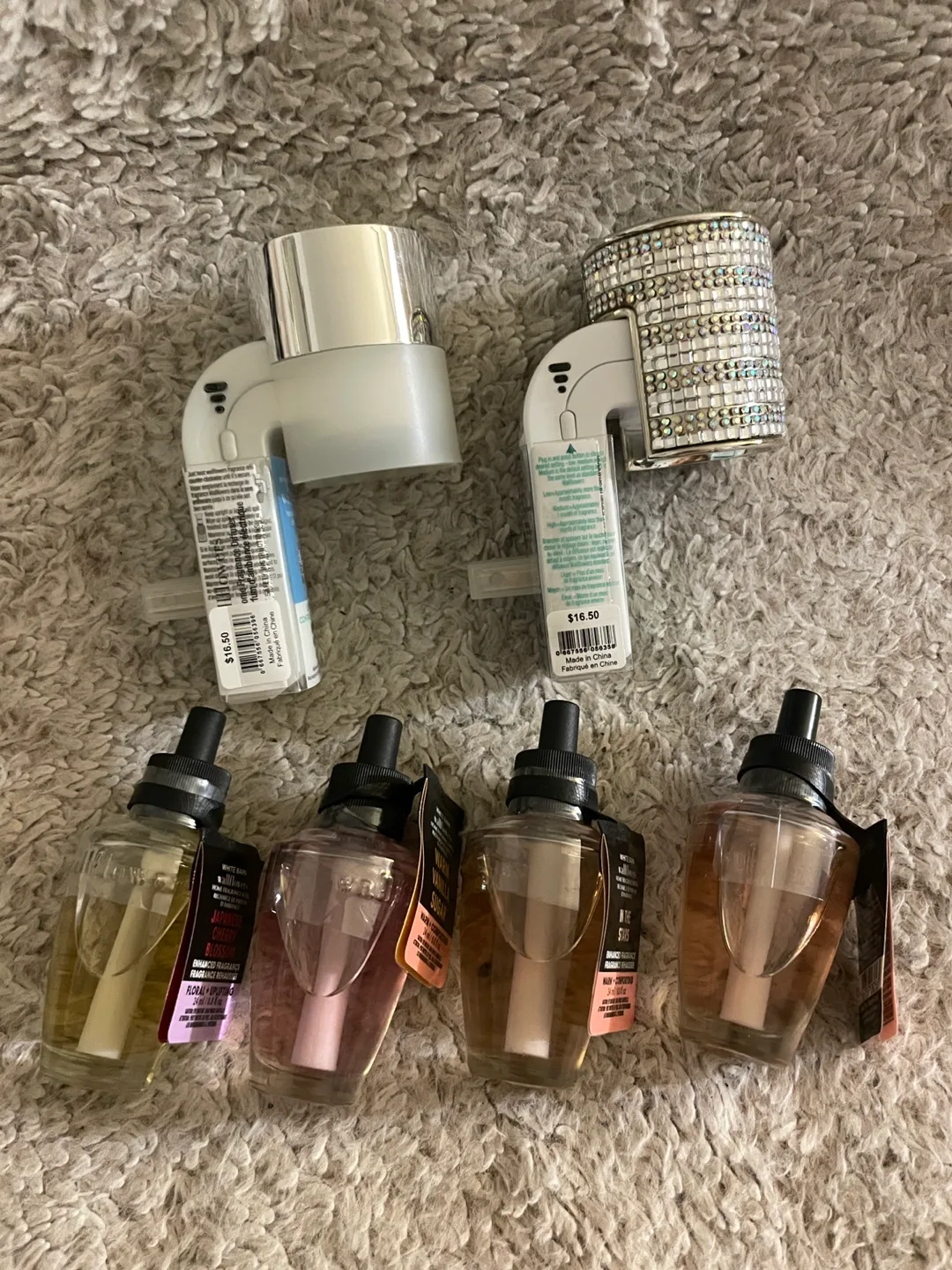 Bath & Body Works Wallflower Refills & Plugs image indicator(5)
