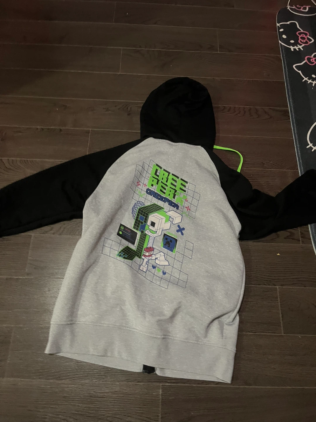 Minecraft Creeper Hoodie - photo 2