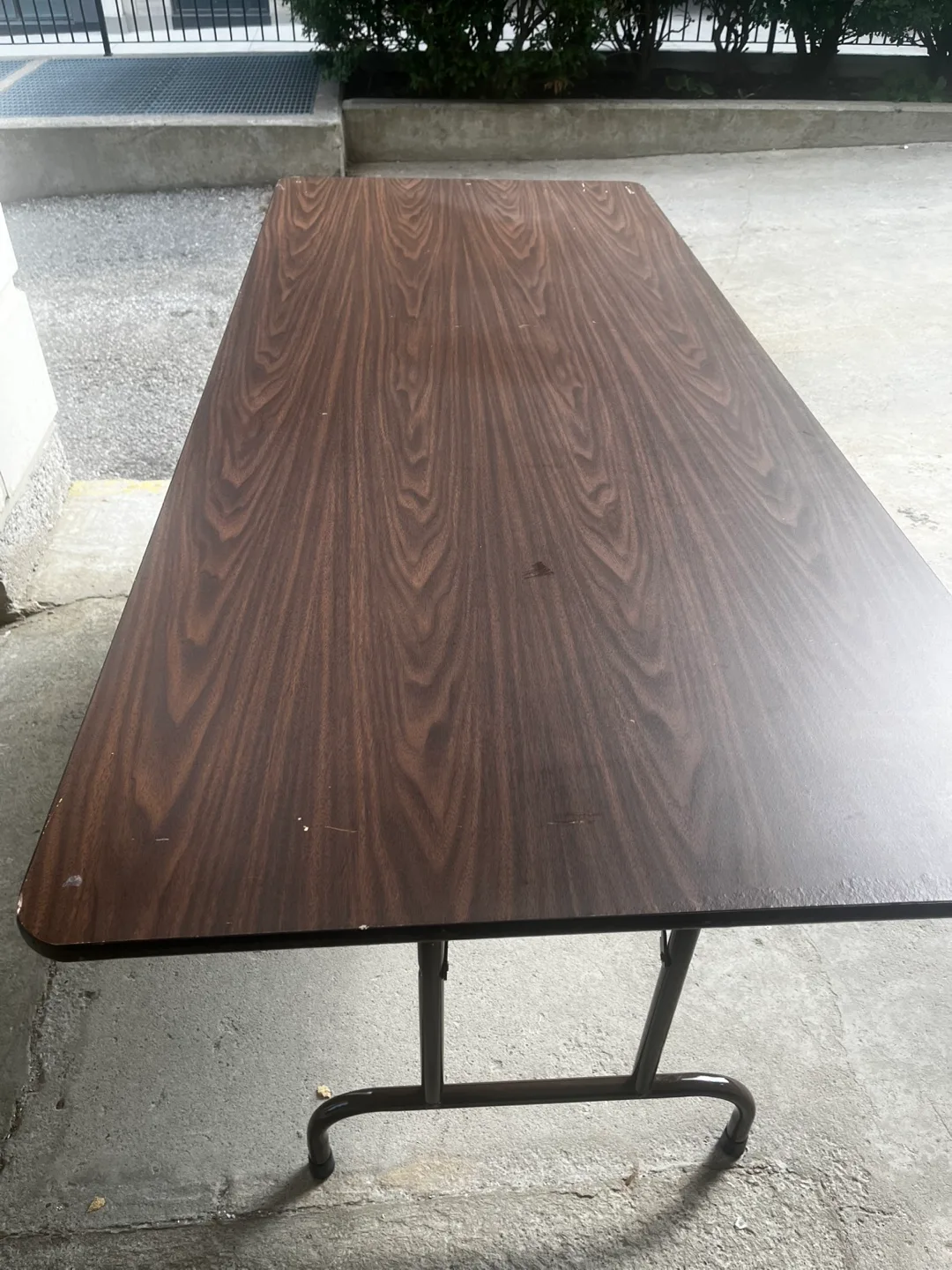 Folding Table (175cm x 70cm) image indicator(6)