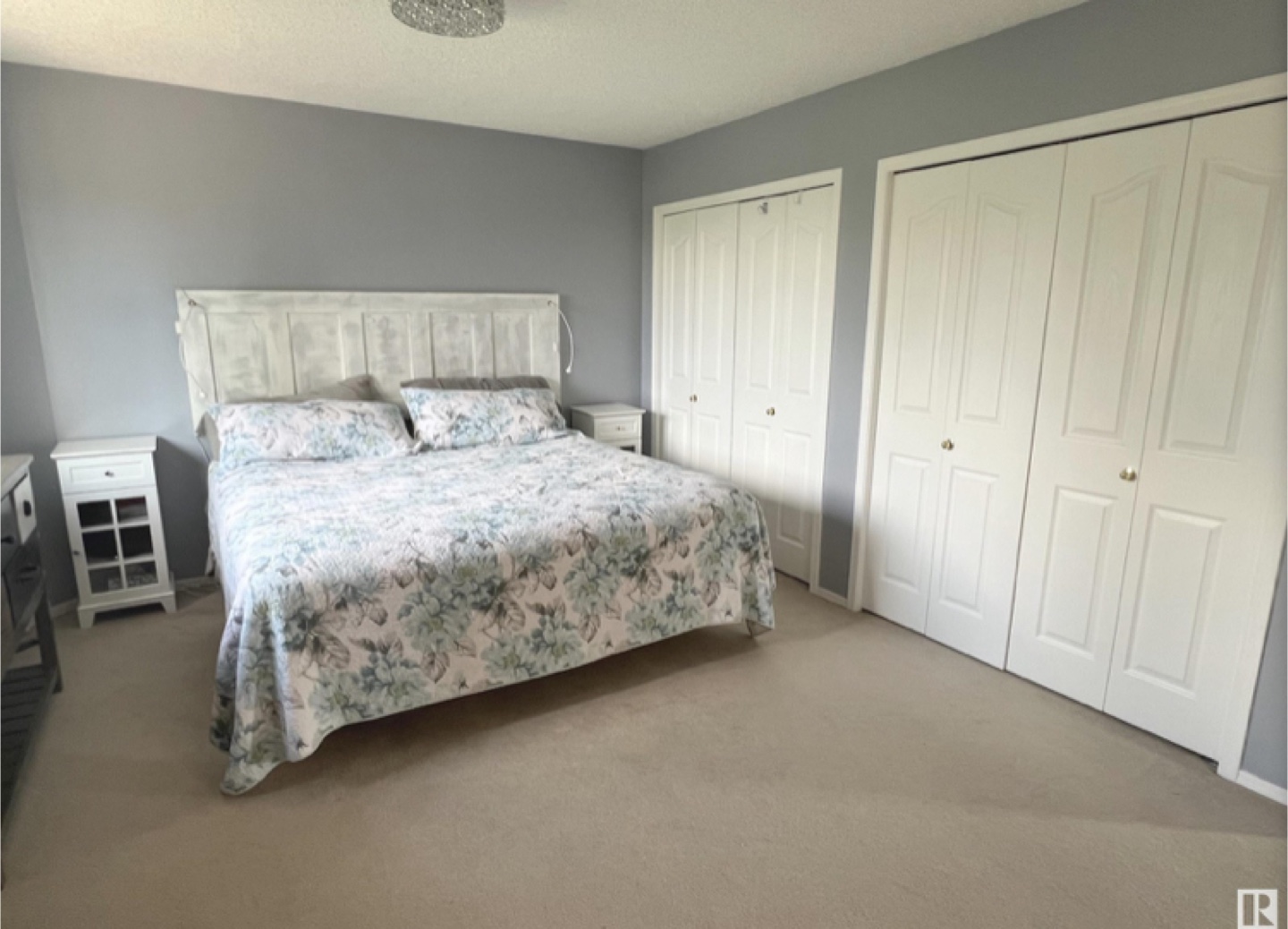 3 Beds 4 Baths - House - photo 4