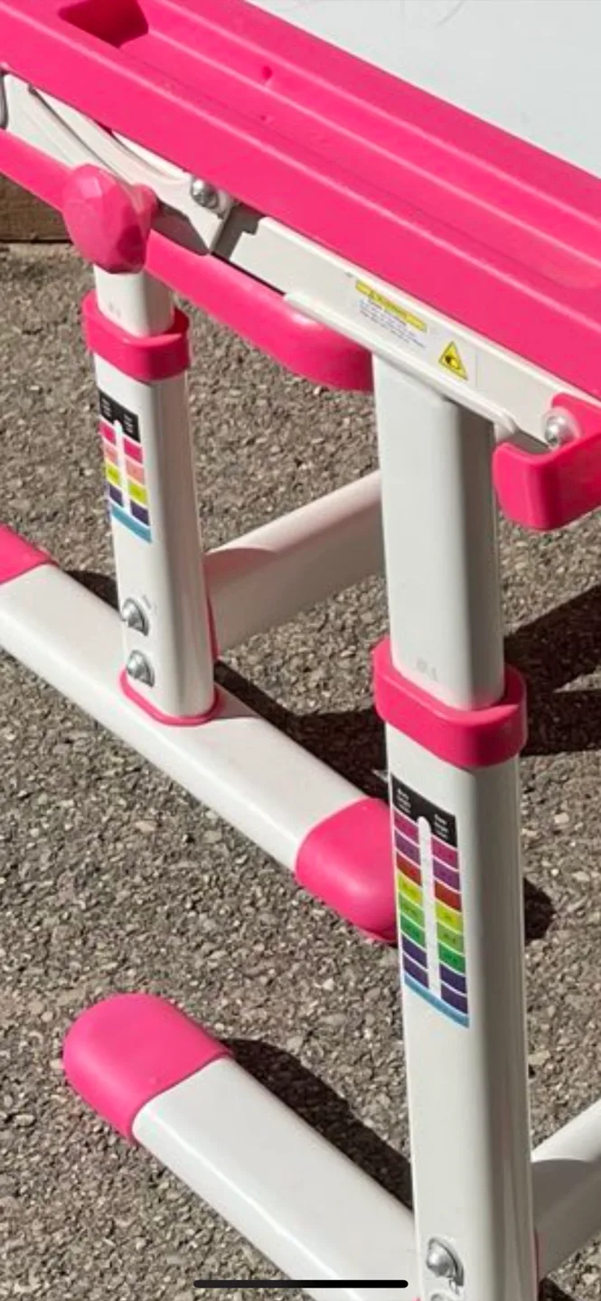 Adjustable Kids Desk and Chair Set - Pink & White image indicator(3)
