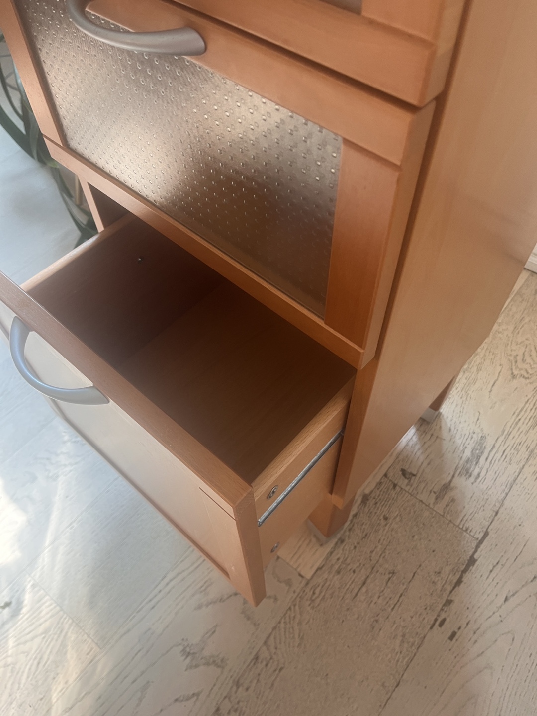 Wooden 3-Drawer Bedside Table - photo 5