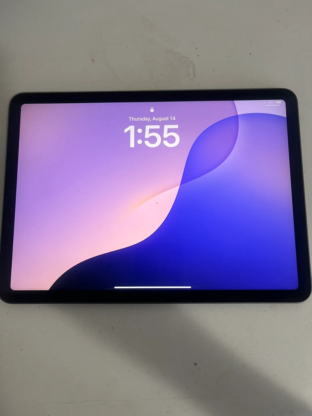 iPad Air 4th Gen 256GB - Excellent Condition image indicator(5)