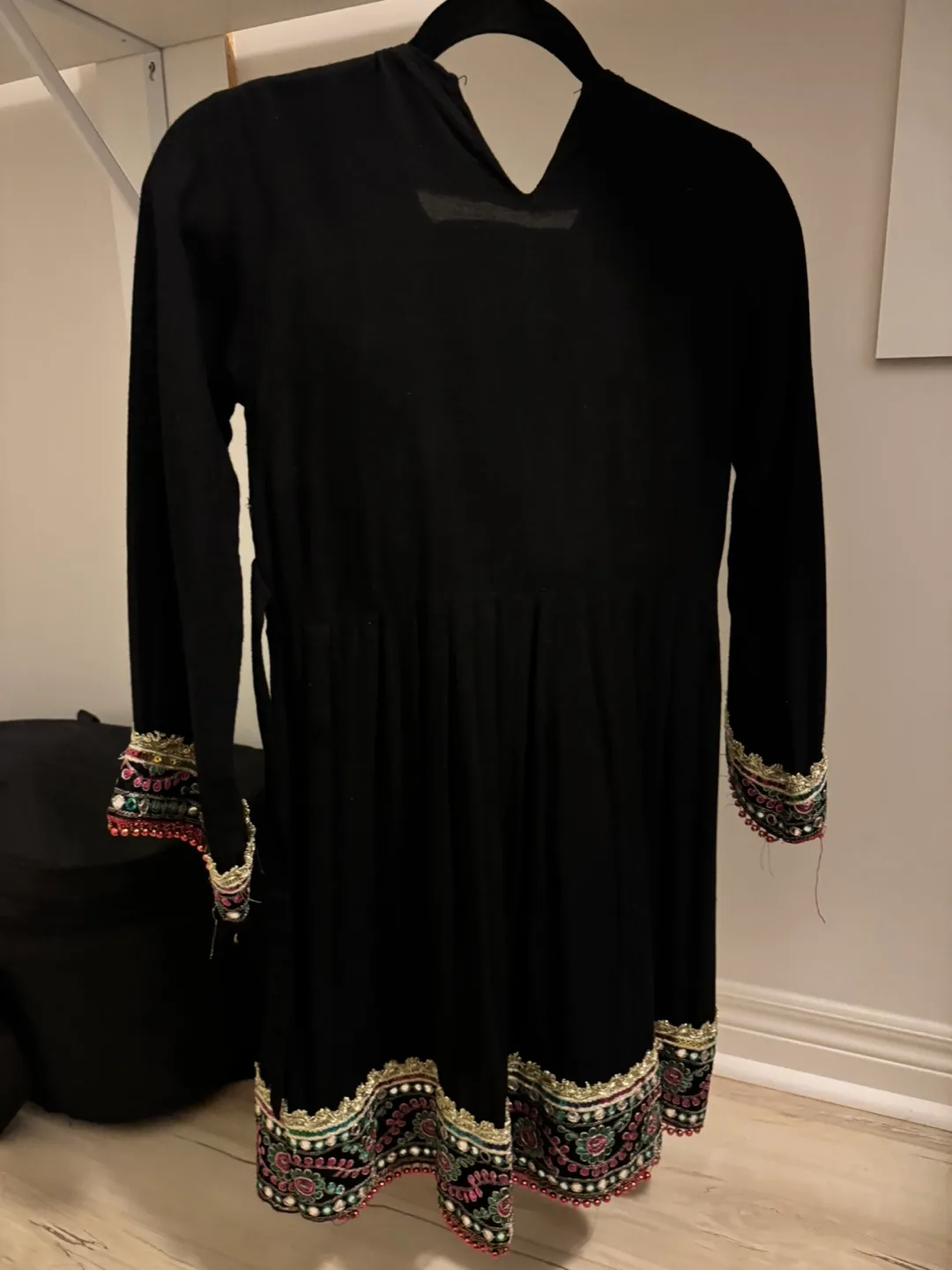 Afghani dress (kids) image indicator(2)